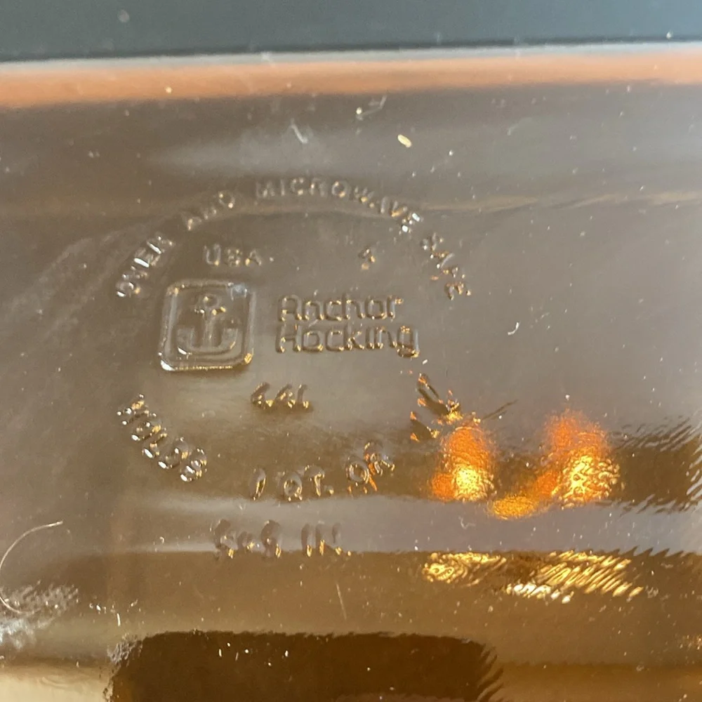 VTG Anchor Hocking amber glass bread meatloaf loaf pan dish 9x5.5” USA